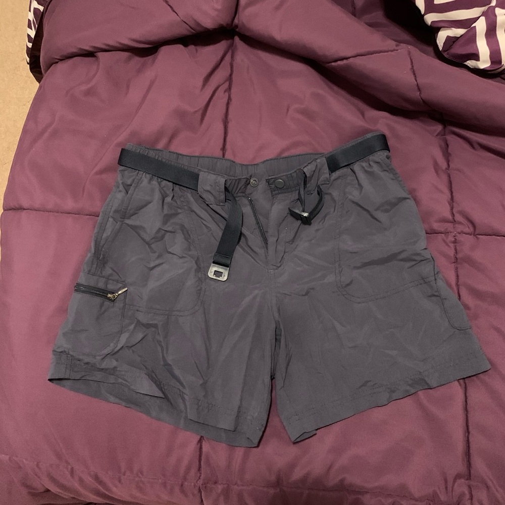 Columbia women’s cargo hiking shorts